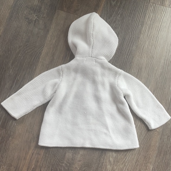 4/$20 First Impressions Play Knit Sweater 6-9 mth - Picture 3 of 3